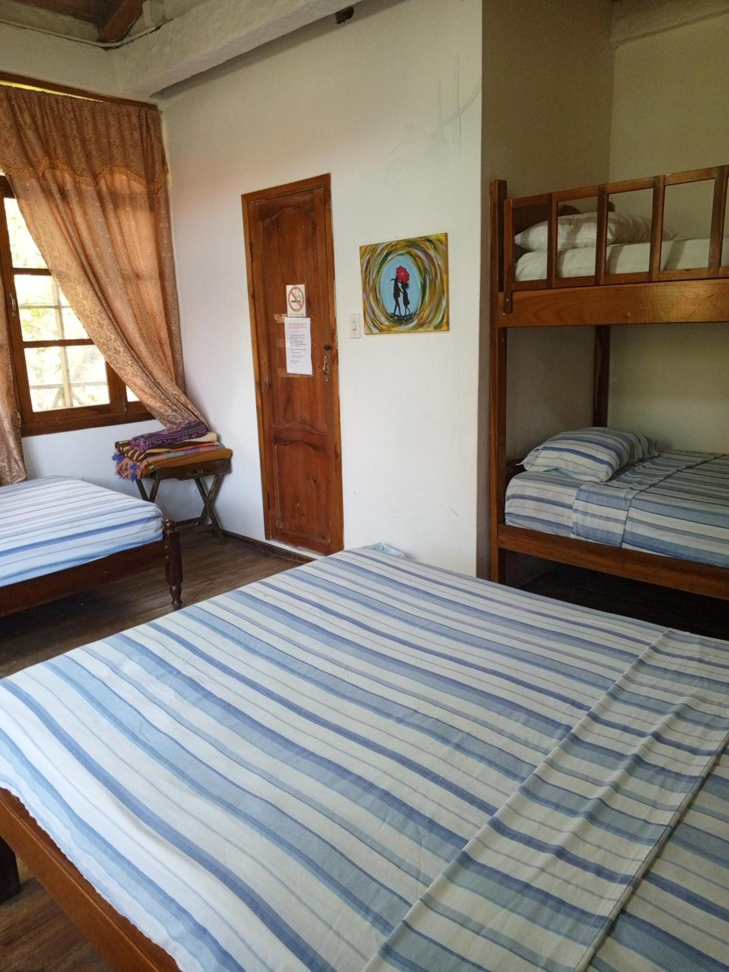 Bed And Breakfast Puerto López Exteriör bild