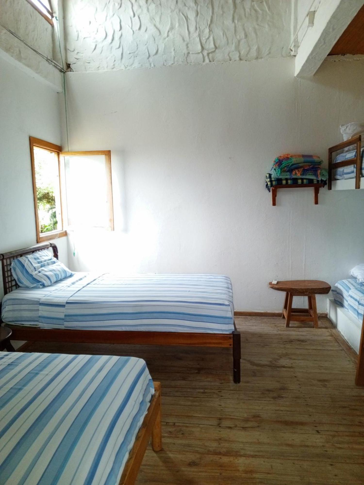Bed And Breakfast Puerto López Exteriör bild