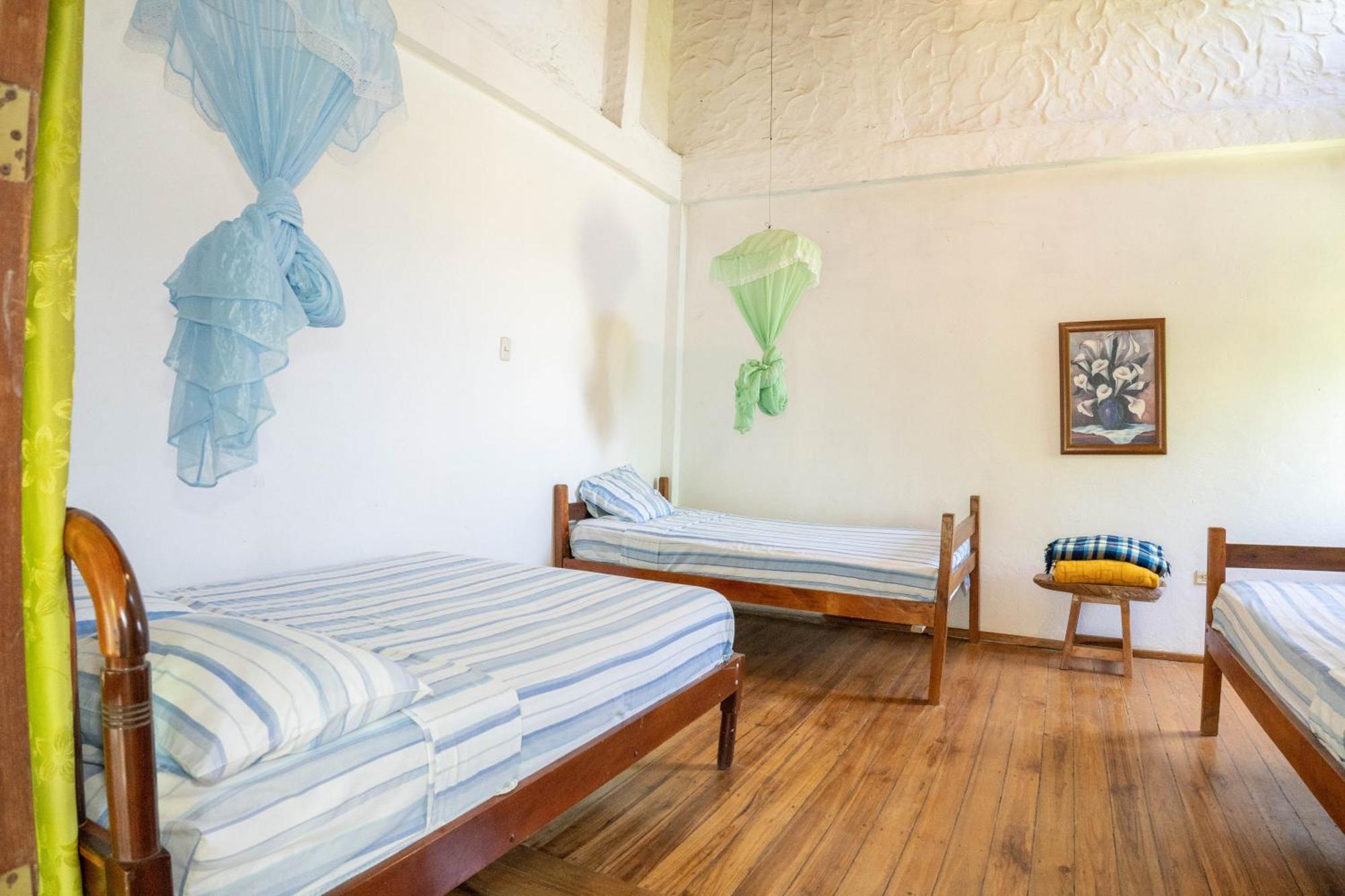 Bed And Breakfast Puerto López Exteriör bild