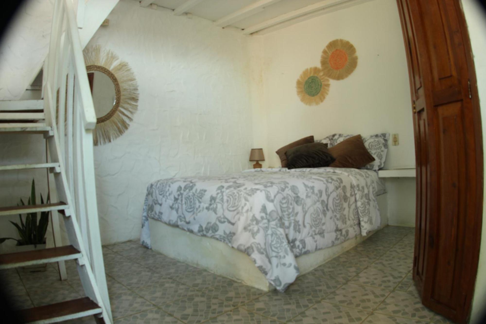 Bed And Breakfast Puerto López Exteriör bild