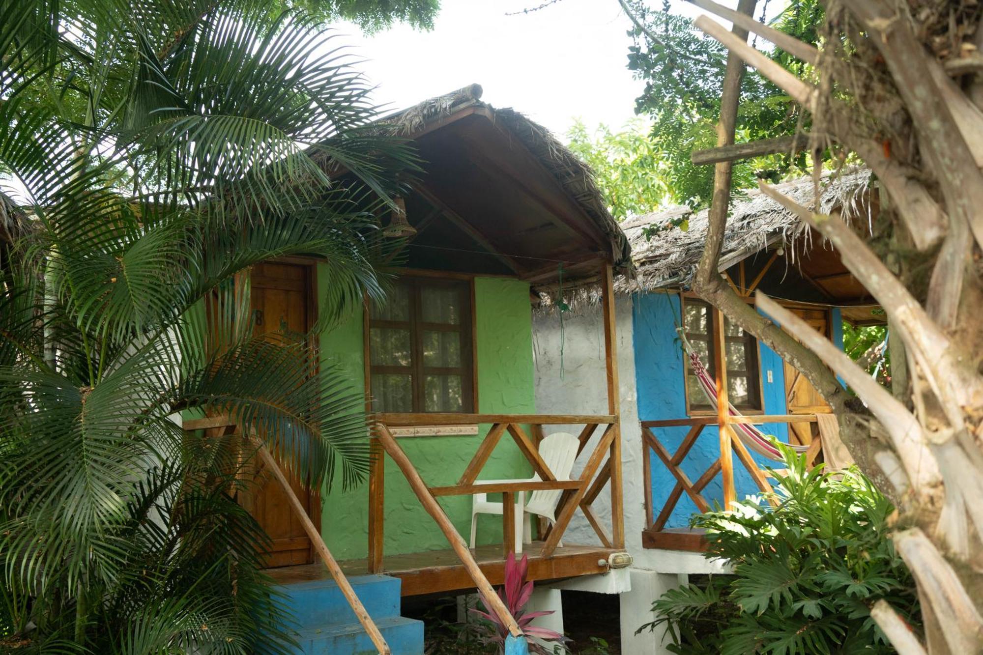 Bed And Breakfast Puerto López Exteriör bild