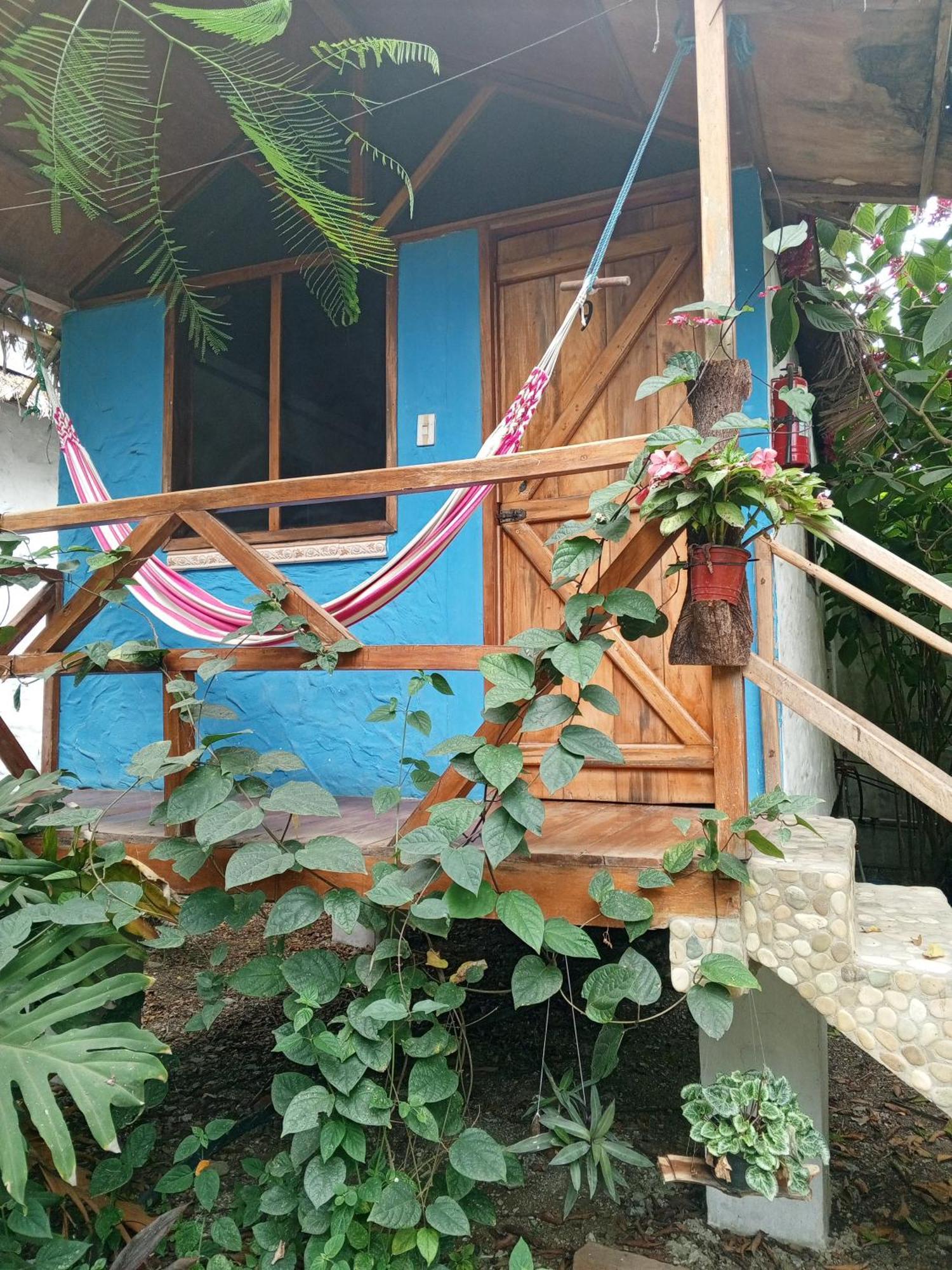 Bed And Breakfast Puerto López Exteriör bild